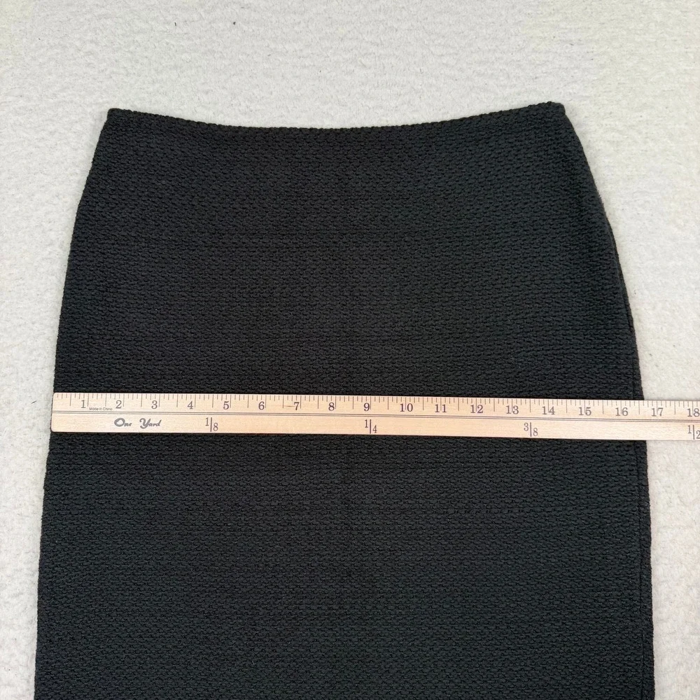 St.‎ John Pencil Skirt Women Petite Black Santana Knit Textured Professional